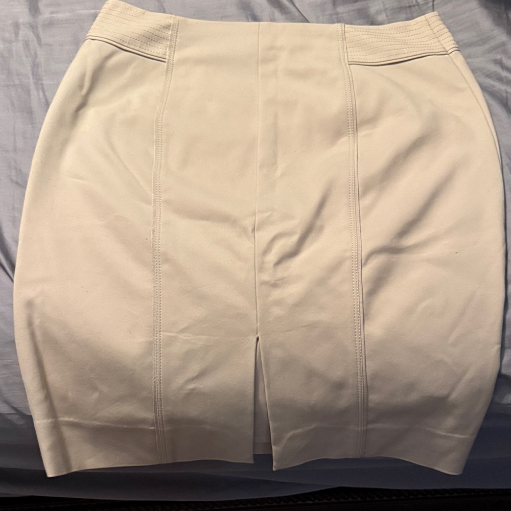 White House Black Market Beige Pencil Skirt - Picture 2 of 4